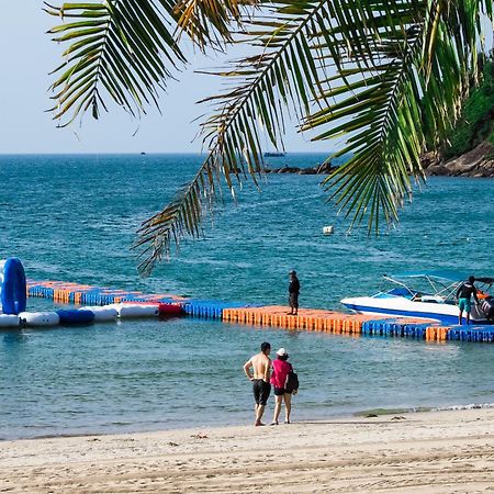 Bounce Beach Resort And Spa Da Nang Buitenkant foto