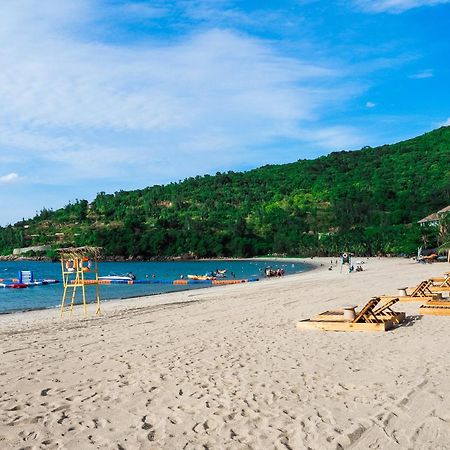 Bounce Beach Resort And Spa Da Nang Buitenkant foto