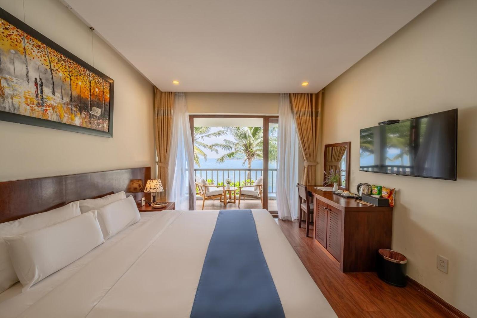 Bounce Beach Resort And Spa Da Nang Buitenkant foto