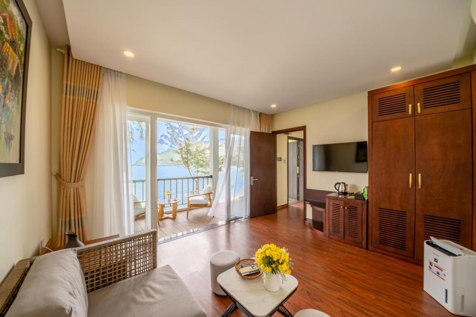 Bounce Beach Resort And Spa Da Nang Buitenkant foto