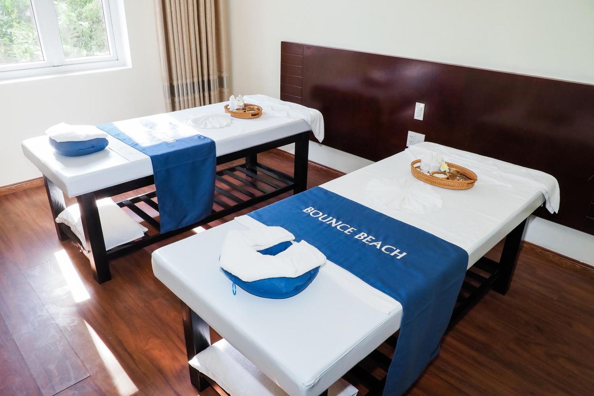 Bounce Beach Resort And Spa Da Nang Buitenkant foto