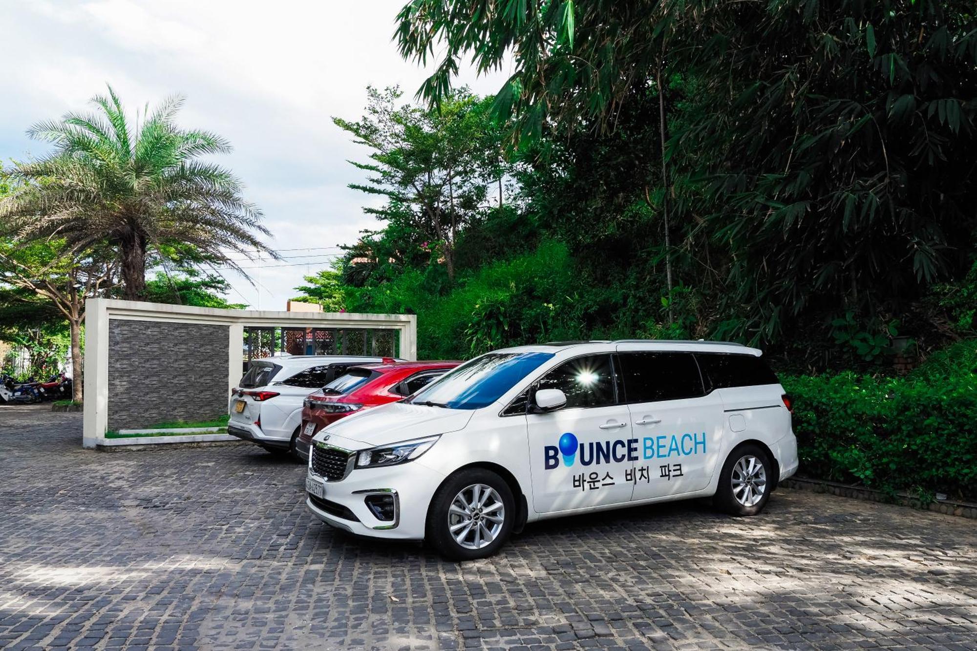 Bounce Beach Resort And Spa Da Nang Buitenkant foto