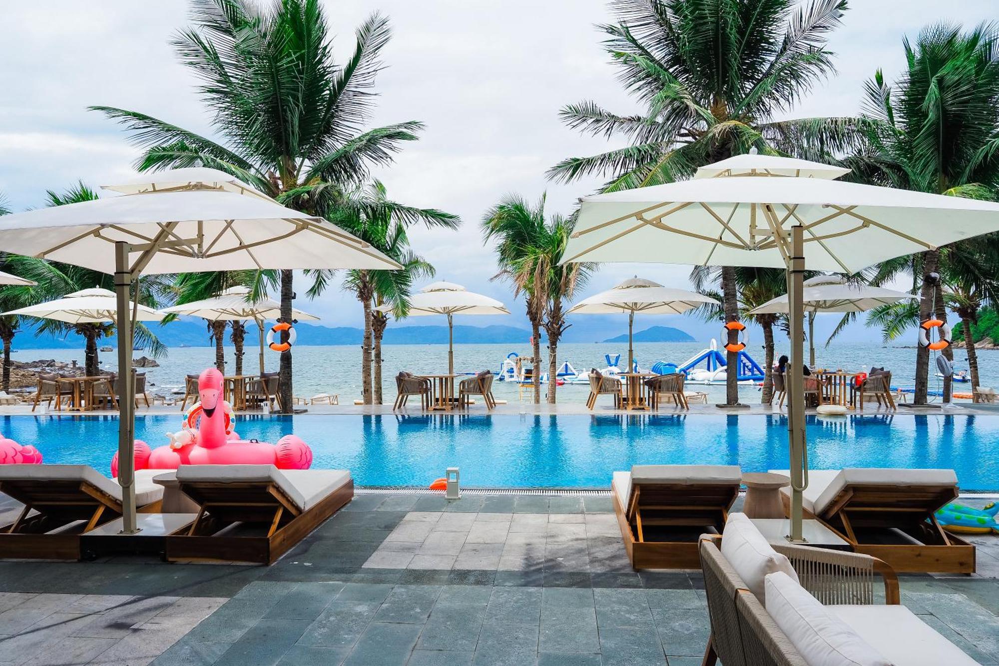 Bounce Beach Resort And Spa Da Nang Buitenkant foto