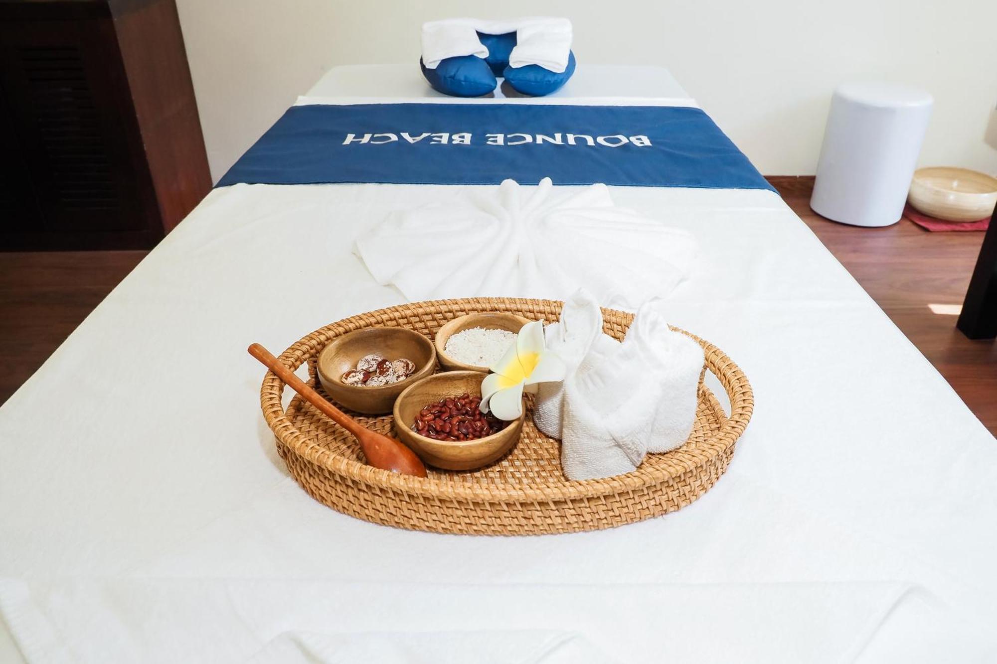 Bounce Beach Resort And Spa Da Nang Buitenkant foto