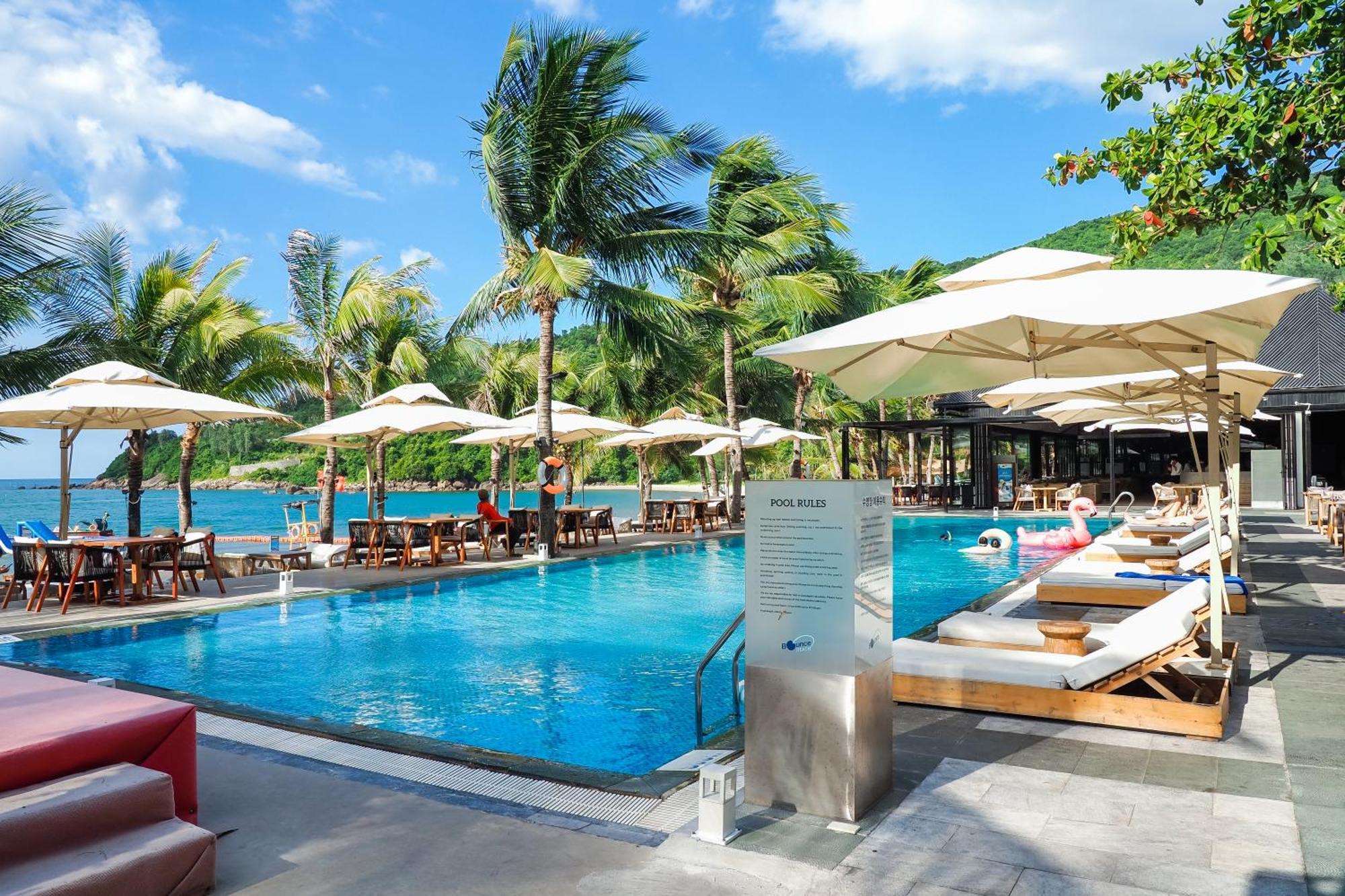 Bounce Beach Resort And Spa Da Nang Buitenkant foto